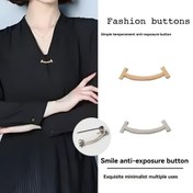 Resim 1/2/3/4 Adet Yeni Moda Metal Düğme, Gülümseme Tasarımı - Kaymaz ve Dolaşmayan Gömlek, Kol ve Yaka Bağcıkları | Şık Tarzla Giysi Sabitleyici 