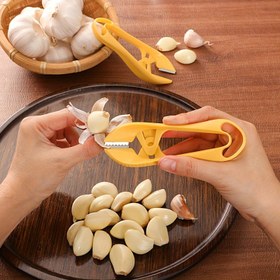 Resim 1 Set, RZSYZH Paslanmaz Çelik Sarımsak Soyucu - Ergonomik Saplı Zorlamasız Sarımsak Cilt Temizleme Aracı, Ev ve Profesyonel Kullanım İçin Mükemmel, Mutfak Gereksinimleri | Ergonomik Sap | Dayanıklı Mutfak Aracı, Sarımsak Sıkacağı 