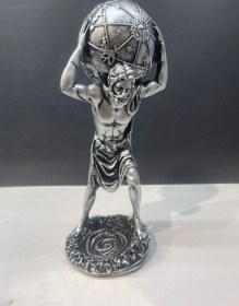 Resim Dekoratif Polyester Atlas Adam Heykeli Gümüş-eskitme 