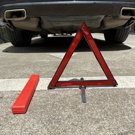 Resim Katlanabilir Yansıtıcı Güvenlik Üçgeni - Arabalar ve Kamyonlar için Acil Yol Kenarı Uyarı İşareti, Dayanıklı Plastik Yapı, Geliştirilmiş Görünürlük için Kırmızı & Beyaz Tasarım 