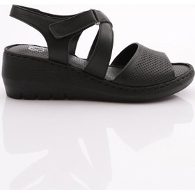 Resim Dgn 1005 Kadin Kalin Topuk Cirtli Sandalet 1005-2495-R1534 Siyah 