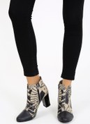 Resim CassidoShoes Cassıdoshoes Siyah Bej Baskılı Topuklu Klasik Bot Kadın Bot 025-148 