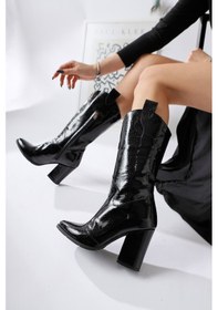 Resim Keri Siyah Kroko Asimetrik Kesim Topuklu Kısa Çizme 001 