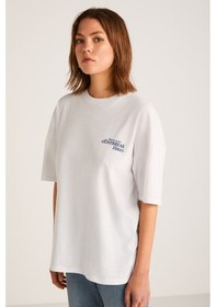 Resim Grimelange Fınola Kadın Oversize Ön Ve Arka Mavi Yazı Detaylı Kısa Kollu Beyaz T-shirt 