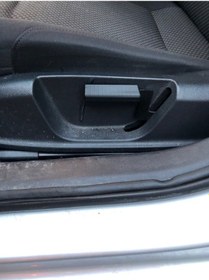 Resim Volkswagen Passat Sürücü Koltuğu Yükseklik Kolu 