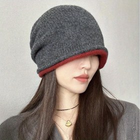 Resim Unisex %100 Saf Yün Kontrast Kırmızı Astarlı Slouchy Bere - Esnek Ribana Manşetli, Hafif ve Sıcak Kışlık Şapka, Erkek & Kadın için, Sevgililer Günü, Cadılar Bayramı, Noel Hediyeleri, Şık Başlık, Yumuşak Dokulu, Tatil Alışverişi İçin 