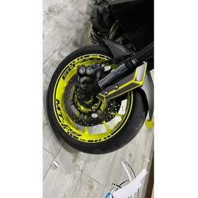 Resim Yamaha mt 09 Uyumlusiyah Jant Içi Yazılı Şeritli Sticker 