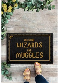 Resim Harry Potter, Tema, Kapı Önü Paspası, İç Ve Dış Kapı Önü Paspası 