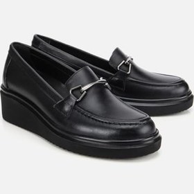 Resim HOTİÇ Kadın Deri Siyah Tokalı Dolgu Topuklu Klasik Loafer 