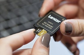 Resim Crucial LSDMI32GCRBEU1800R Lexar Professional 1800 x microSDHC 32 GB LSDMI32GCRBEU1800R 