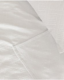 Resim Madame Coco Triangle King Size %100 Pamuk Yatak Örtüsü - Beyaz - Lüks Koleksiyon Beyaz 