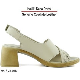 Resim Erkan Saçmacı Seras Bej Hakiki Dana Derisi Çapraz Bantlı Delik Detaylı Kalın Topuklu Günlük Sandalet 