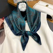 Resim Vintage tarzı kadın kare şal - Şık polyester saten hissi boyun şalı Paisley desenli - Nefes alabilir, sıcak, dekoratif - Rahat hafta sonu giyim, profesyonel kıyafetler ve çok yönlü moda aksesuarları için mükemmel - Baskı, dokuma ve boyama teknikleri içerir - Polyesterden yapılmıştır - Elde yıkanması tavsiye edilir 