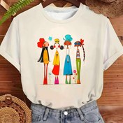 Resim Kadınların Zarif Rahat Yuvarlak Yaka T-Shirt'i ile Canlı Çiçek ve Yıldız Tasarımı - Kısa Kollu, Hafif Polyester Karışımı, Bahar/Yaz/Sonbahar için Mükemmel, Bahar Yaz Modası | Eğlenceli Grafik Tişört | Esnek 