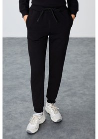 Resim Tommy Life Siyah Kompakt Pamuklu Kalın Pürüzsüz Dokulu O Yaka Oversize Fit Kadın Eşofman Takım - 95341 Siyah 