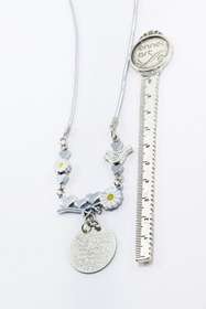 Resim biuti El Yapımı Papatyalı Kuşlu Metal Ayetel Kürsi Dualı Araba Dikiz Ayna Süsü, Yeni Araba Hediyesi 