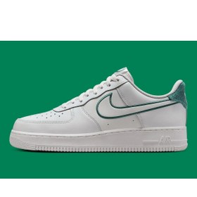 Resim Nike Air Force 1 07 LV8 Erkek Sneaker 