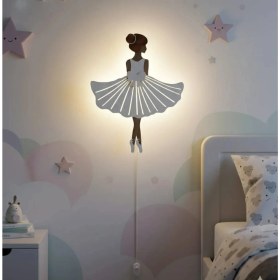 Resim Meta Design Ahşap Balerin Model Duvar Lambası 