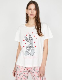 Resim Bugs Bunny Lisanslı Baskılı Pijama Takımı 