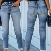 Resim Kadınlar İçin Esnek Skinny Kısa Kot Pantolon - Orta Bel, Ham Kenar, Yırtmaç Cepler, Yüksek Esneklikte Denim, Açık Mavi, Sokak Stili, Makinede Yıkanabilir, Sokak Stili Denim | Orta Bel Kot Pantolon | Esnek Denim 