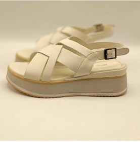 Resim Garda Krem Deri Dolgu Topuk Sandalet Krem 