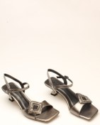 Resim İDİL PLATİN KIRIŞIK TAŞLI KADIN TOPUKLU 