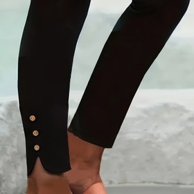 Resim Kadınlar için Esnek Bel ve Hindistan Cevizi Düğme Detaylı Kapri Pantolon - Siyah, Makinede Yıkanabilir Karın Kontrollü Ayak Bileği Boyu Pantolon, İlkbahar Yaz Sonbahar Mevsimi İçin, Günlük ve Semi-Resmi Giyim, Dekoratif Cepli, Rahat Kesim 