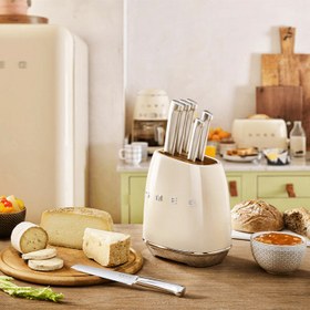 Resim Smeg Krem Standlı Bıçak Seti 50s Style Kbsf02cr 