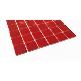 Resim MozaiKristaL Yaşam Alanlarının Tüm Yüzeyleri Için 50x50 Mm. Kırmızı Cam Mozaik. (1 KOLİ=1 M2 FİYATIDIR) 