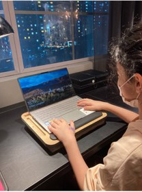 Resim Axolotl Supply Kids Telefon Ve Tablet Bölmeli Minderli Laptop Sehpası 13" Inch 