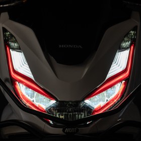 Resim Honda PCX Ön Far Üstü Filmi, Far Kaşı (2021-2024) - Açık Mavi 
