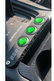 Resim Lucest Voltmetre Jeep ile Offroad Switch Tutucu (Plastik Aparattır!!!) 