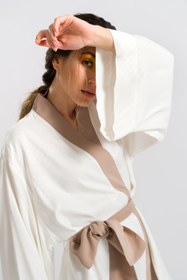 Resim Beyaz Puantiyeli Kısa Kimono 