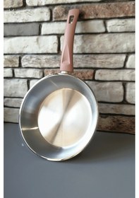 Resim Kapsül Tabanlı Çelik Tava - Yumurta Tavası - Kızartma Tavası- Bakalit Saplı - 22 Cm Gümüş 