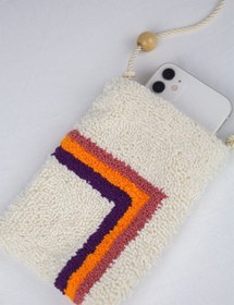 Resim pulur.co Krem Rengi Punch Işlemeli Retro Telefon Çantası 