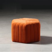 Resim DeccoStil Çizgili Altıgen Dikişli Puf 45*45 Cm Yükseklik 45 Cm 