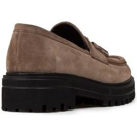 Resim Deery Kadın Hakiki Süet Vizon Rengi Püsküllü Loafer - 02020ZVZNE01 