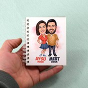 Resim Birbirine Sarılmış Çiftler Karikatürlü Defter 