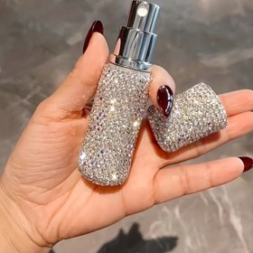 Resim Taşınabilir Sızdırmaz Parıltılı Atomizer - Seyahat ve Günlük Kullanım İçin Parıltılı Tasarımıyla 1 Adet Mini Doldurulabilir Non-Pvc Plastik Püskürtücü. 