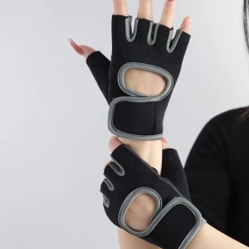 Resim Liangduo Shop Gri Tarzı M Boyutu Yarım Parmak Spor Salonu Spor Eldivenleri Ağırlık Kaldırma Spor Açık Hava Spor Eldivenleri Bisiklet Nefes Şok Emme Egzersiz Eldivenleri (Yurt Dışından) 