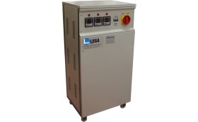Resim Lega Teknik 15 Kva Servo Voltaj Regülatörü 15000 VA Güç Seçeneği ile LCD Ekranlı 