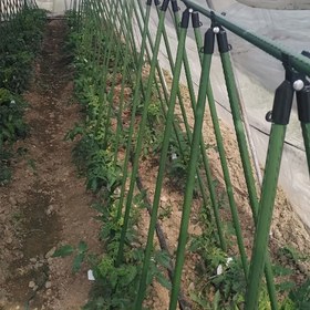 Resim 19 adet Bahçe Destek Çubuğu Seti, 19 adet Dayanıklı Bahçe Destek Çubuğu Seti - PET Kaplı Metal Çekirdek, 8 Destek Direği, 3 A-Şekilli Bağlayıcı, 8 Evrensel Klips, Koroziyona Dayanıklı, Sarmalı Bitkiler, Sarmalı Bitkiler, Meyve ve Sebzeleri Kolayca Ekleme 