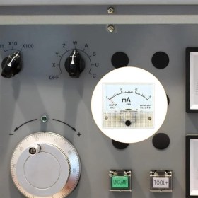 Resim Hatfon Voltmetre Analog 45X45 0-30V Dc IC-230A 