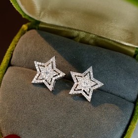 Resim Parlak detaylarla süslü zarif ve sevimli yıldız şeklinde küpe, lüks minimalist tasarım kulak takıları, bayram hediyesi 