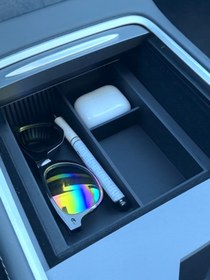 Resim ceatly Tesla Model 3 / Model Y Uyumlu Çok Gözlü Orta Konsol Organizer + Değiştirilebilir Uçlu Aparat 