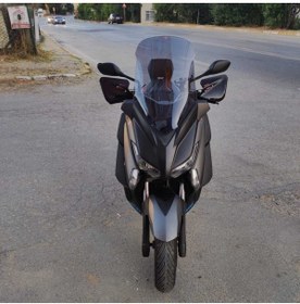 Resim motoros Yamaha Xmax 250 Ön cam 2014 2017 Model'dir 58cm Açıkfüme Renkli 4mm Orta Boylu Cam 