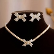 Resim 3 adet Set Zarif Sahte İnci Yay Kolye ve Küpeler, Kadınlar için Esnek Tasarım, Kız Arkadaş için İdeal Hediye, Vintage Boho Tarzı, Tüm Mevsimler için Takı, Günlük Kullanım veya Hediye için Mükemmel 