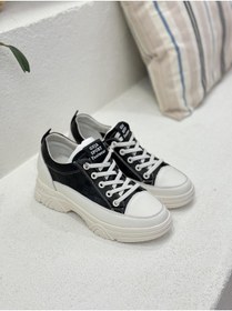 Resim Guja 24Y314 LASTİK BAĞCIKLI İÇTEN DOLGULU HAKİKİ DERİ SNEAKER SPOR AYAKKABI KADIN 