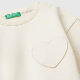 Resim Benetton Kız Bebek Ekru Kalpli Sweatshırt Ekru 