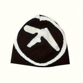 Resim Y2K Hip-Hop Stili Örgü Beanie Şapka – Akrilik Esnek Kafa Kapağı, Sokak Modası Jakar Deseni, Brimsiz Çift Şapka – Klasik Siyah & Beyaz 